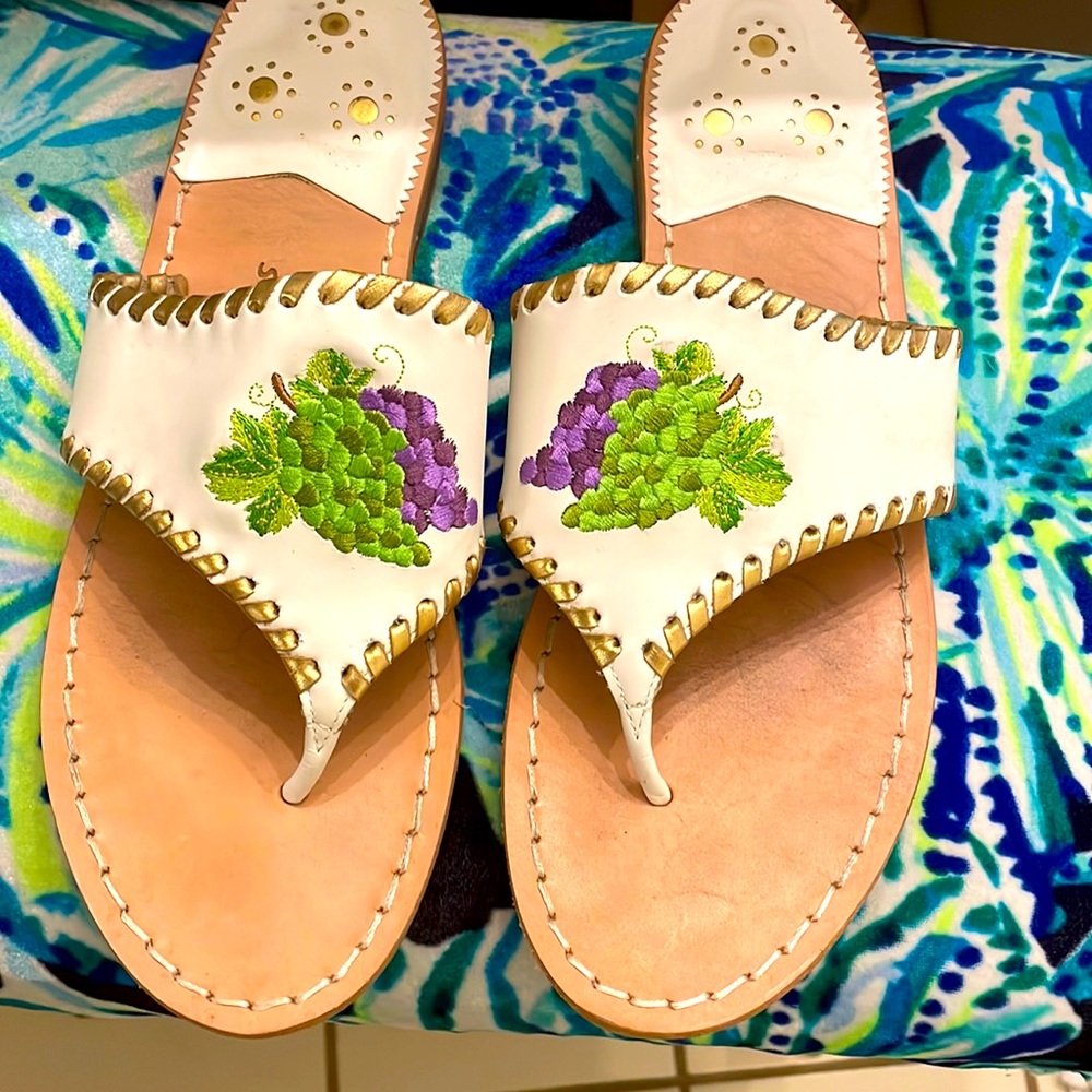 Jack rogers grapes size 10